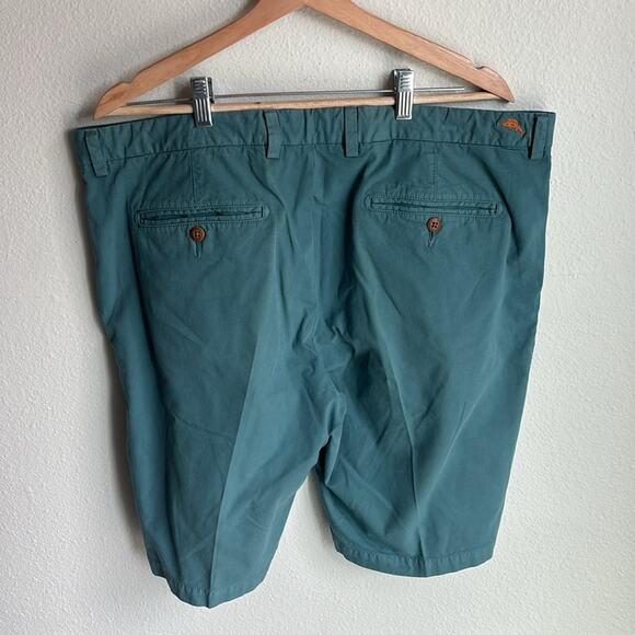 TOMMY BAHAMA Mens Pima Cotto Flat Front Chino Shorts 10 inch Size 38 - Picture 3 of 6